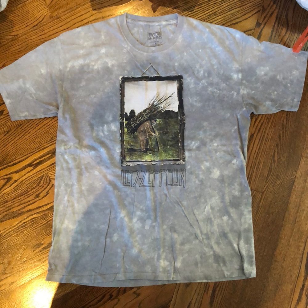 Led Zeplin graphic tee